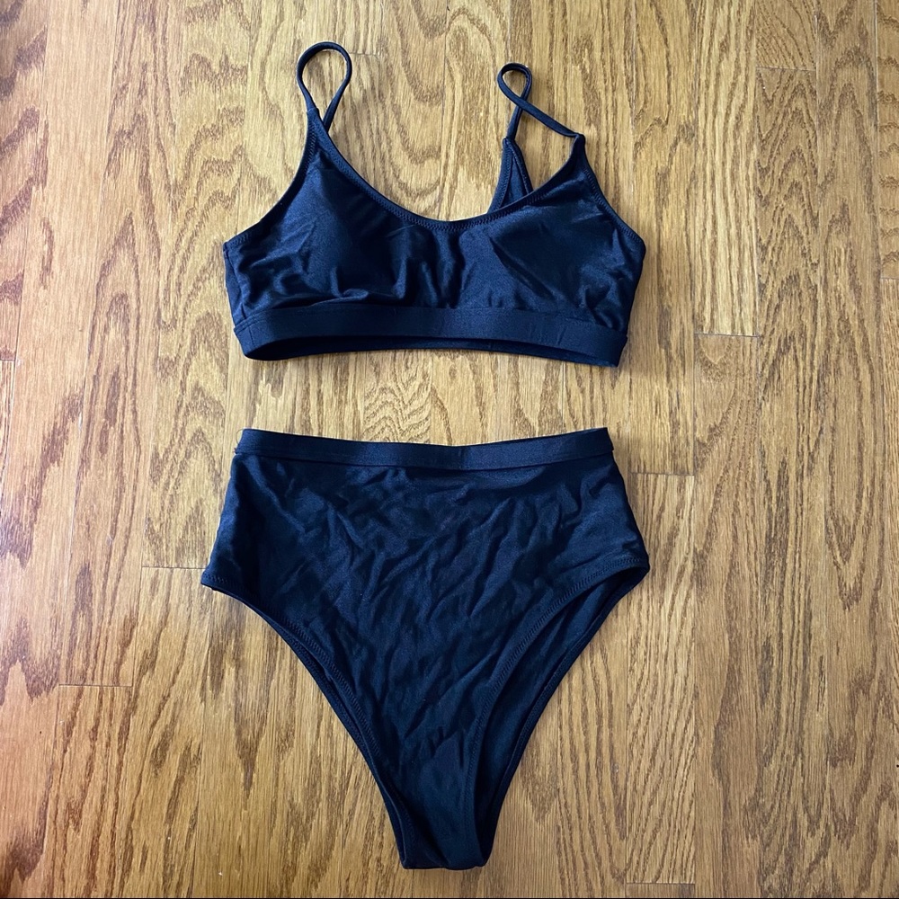 Sexy Low Scoop Neck Sporty Crop Top Cheeky Stretchy Bikini Set Swimsuit